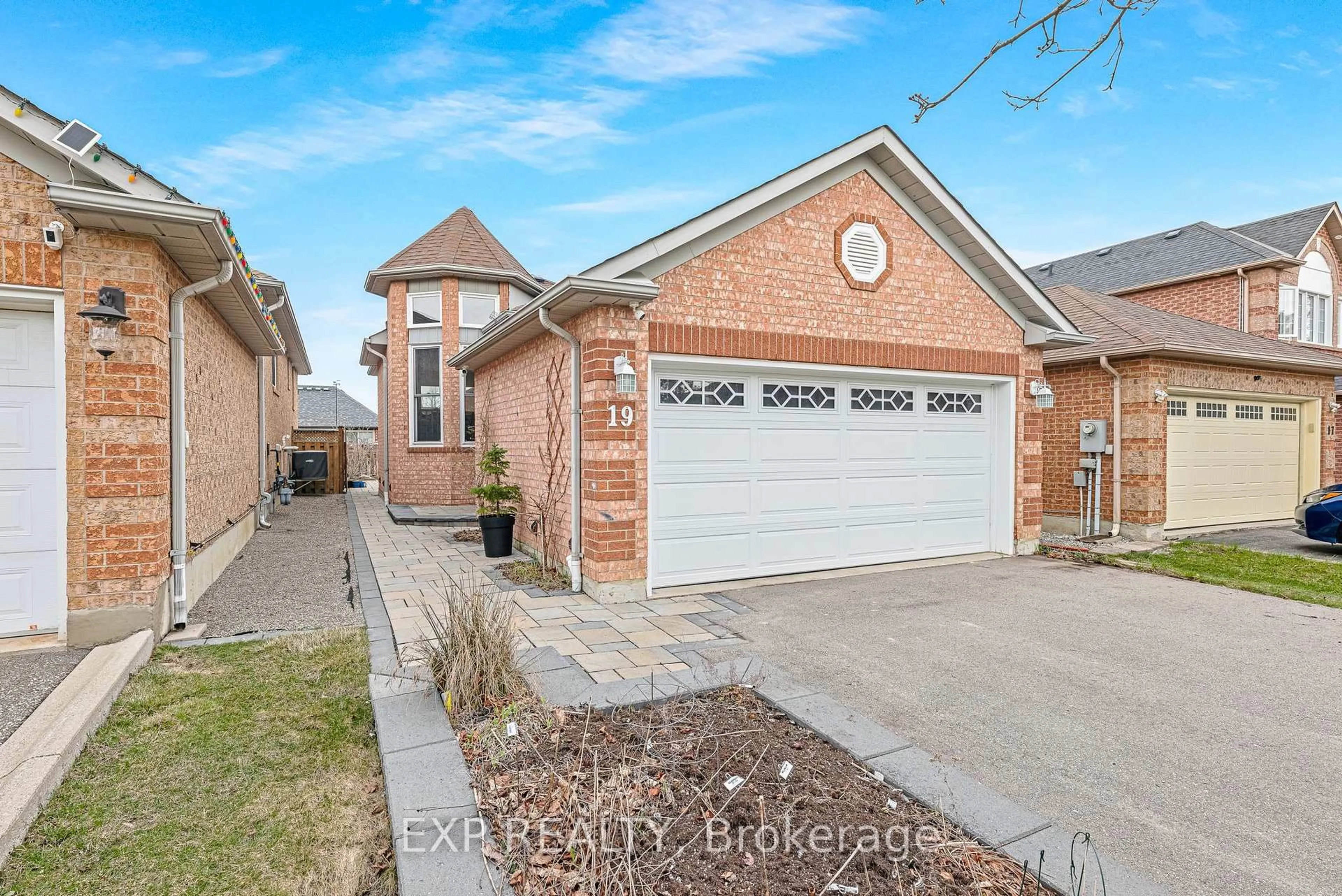 Home with brick exterior material, street for 19 Silkwood Cres, Brampton Ontario L6X 4L1