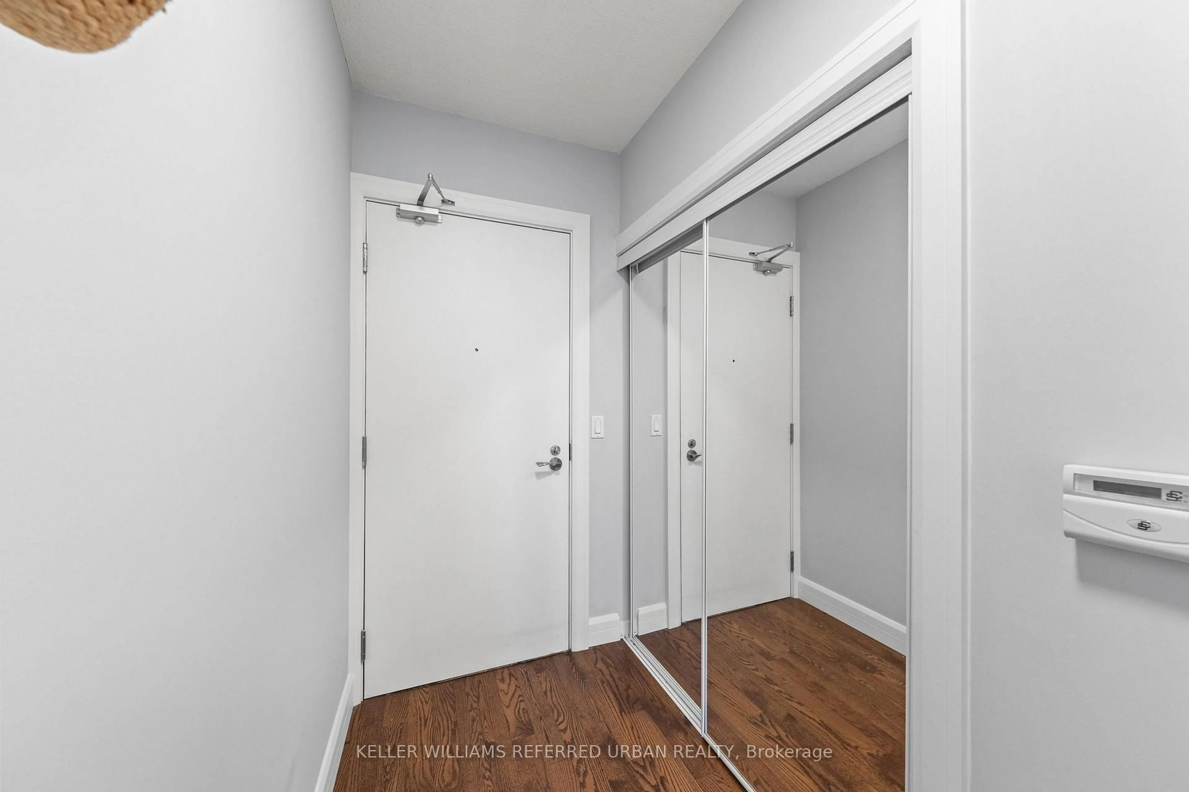 Unknown for 2230 Lake Shore Blvd #3304, Toronto Ontario M8V 0B2