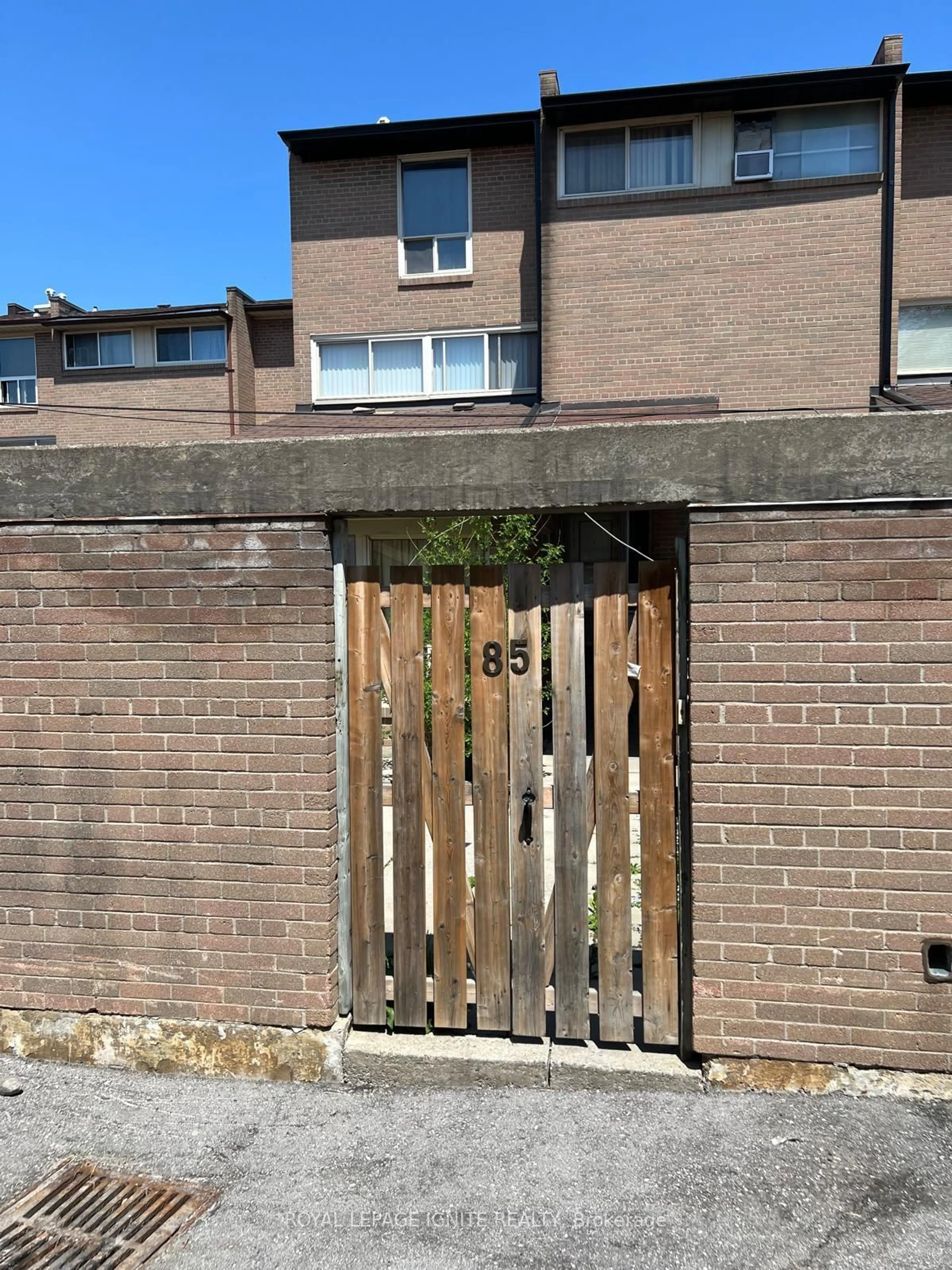 Home with brick exterior material, street for 248 John Garland Blvd #85, Toronto Ontario M9V 1N8