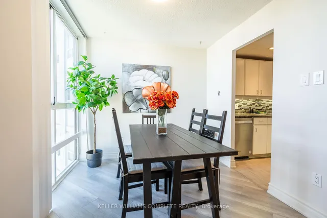 Additional property image - 3650 Kaneff Cres Unit 2302