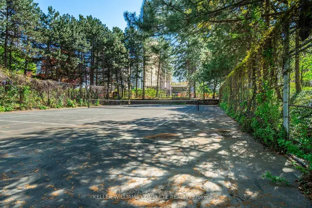 Additional property image - 3650 Kaneff Cres Unit 2302
