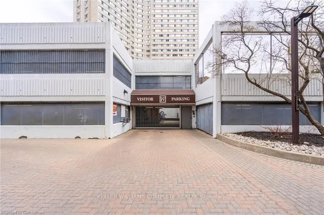 Additional property image - 3650 Kaneff Cres Unit 2302