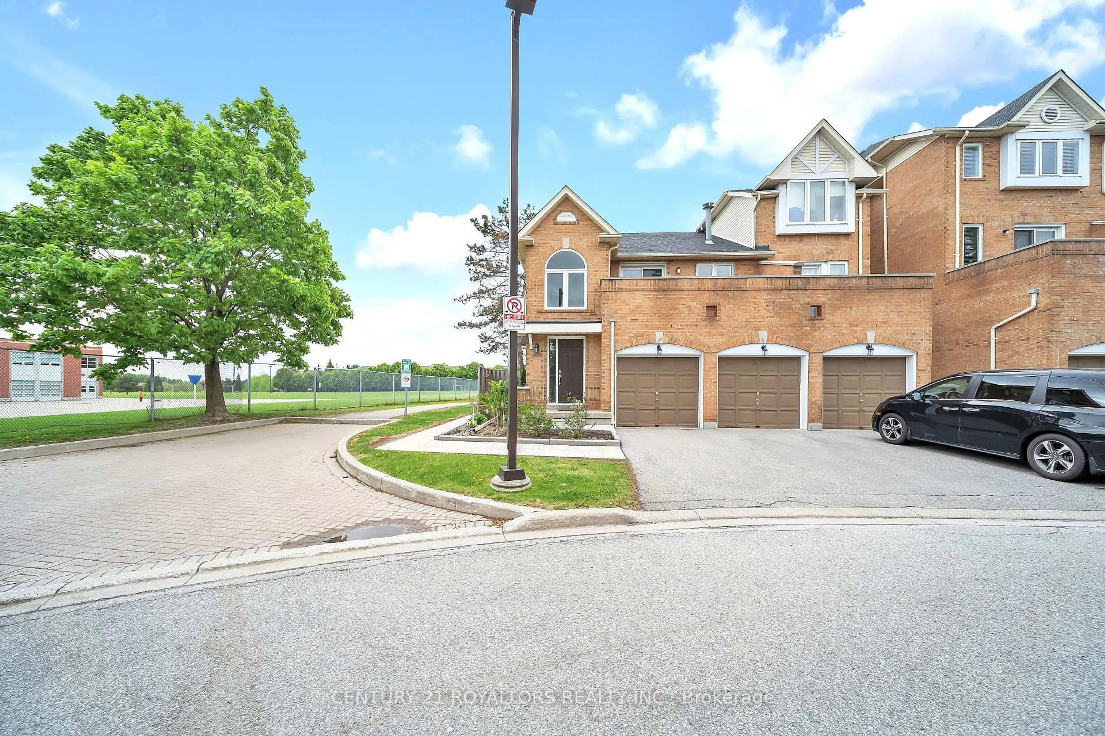 A pic from outside/outdoor area/front of a property/back of a property/a pic from drone, street for 60 Barondale Dr #310, Mississauga Ontario L4Z 3N8