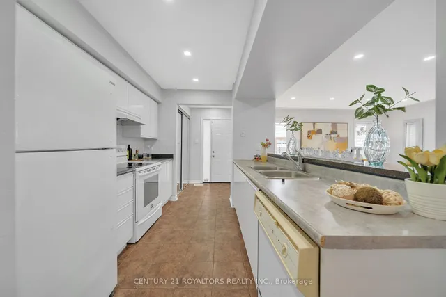 Additional property image - 60 Barondale Dr Unit 310