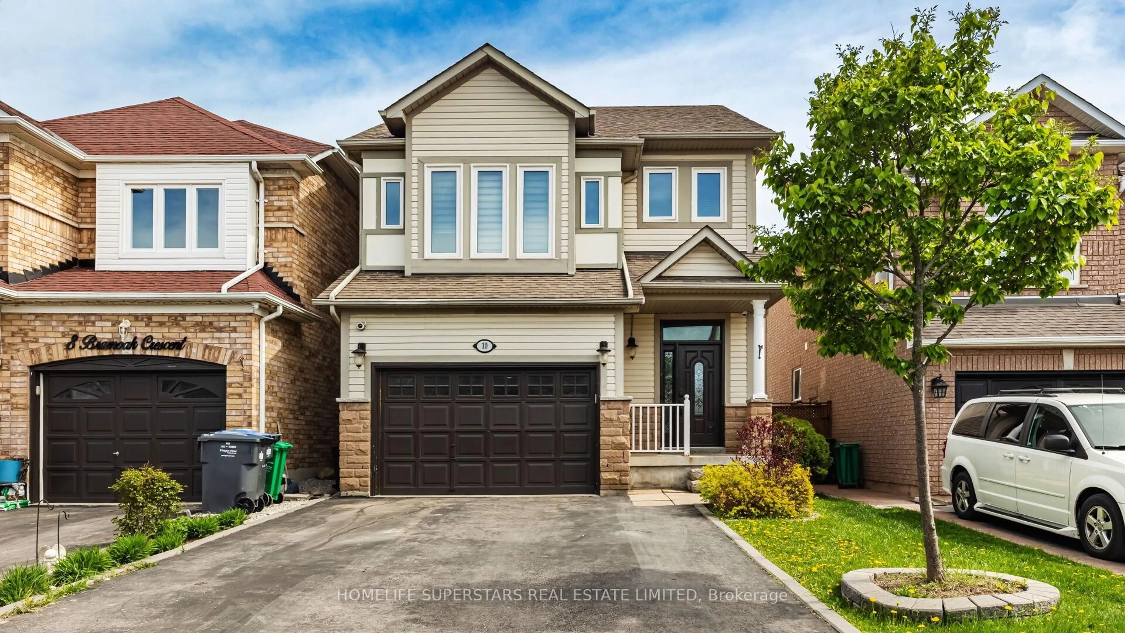 Home with brick exterior material, street for 10 bramoak Cres, Brampton Ontario L7A 1T7