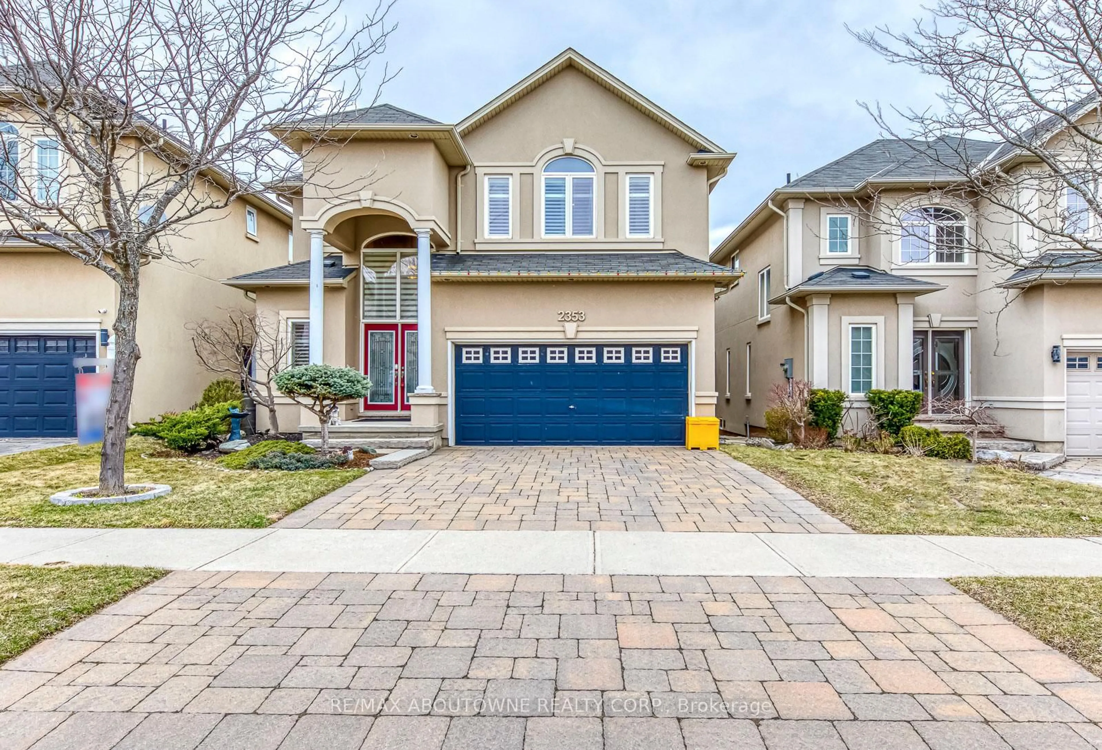 Home with brick exterior material, street for 2353 Kwinter Rd, Oakville Ontario L6M 0H3