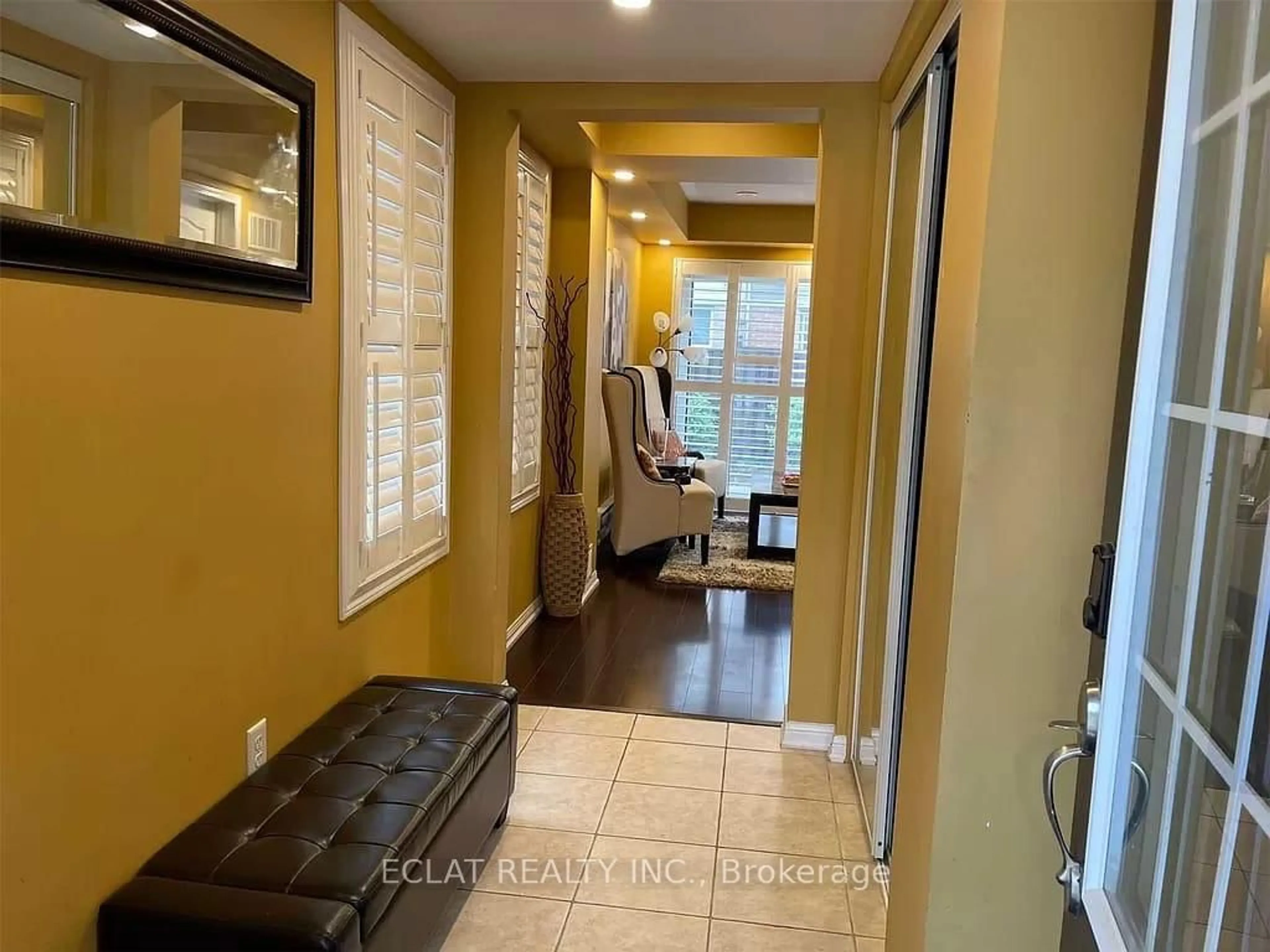 Indoor entryway for 30 Lathbury St, Brampton Ontario L7A 0R5