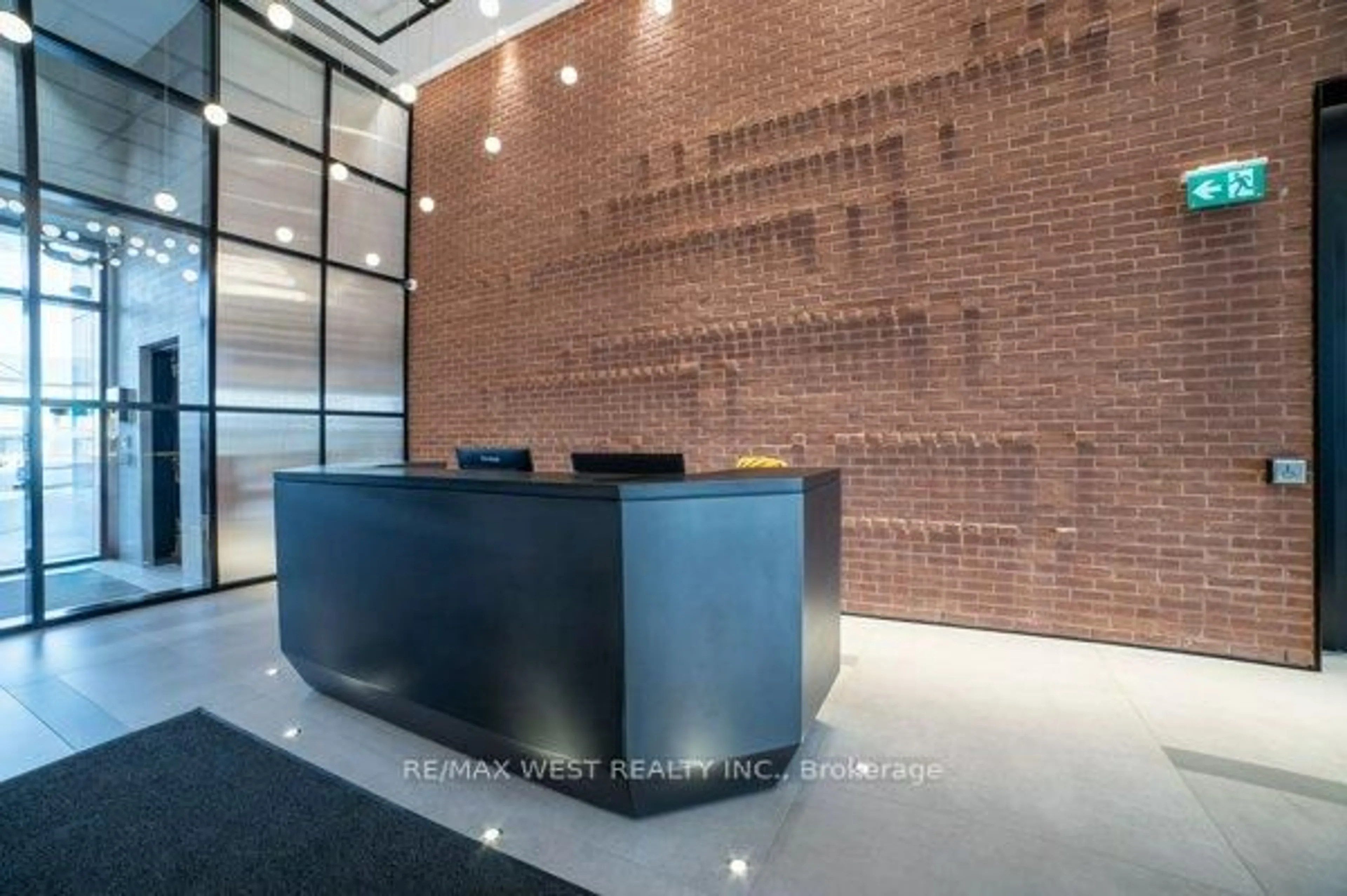 Lobby for 3220 William Coltson Ave #102, Oakville Ontario L6H 7W6
