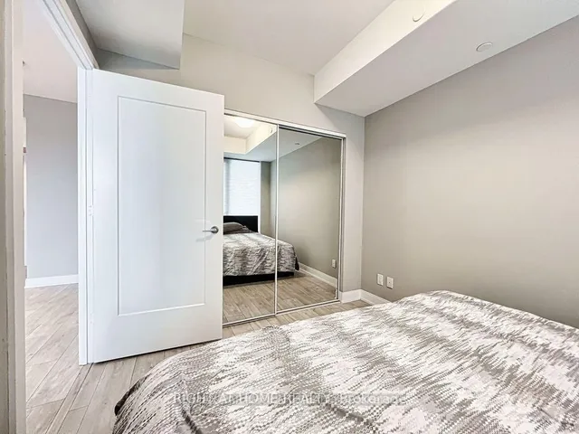 Additional image 8 of 70 Annie Craig Dr Unit 1401