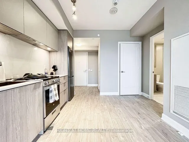 Additional image 32 of 70 Annie Craig Dr Unit 1401