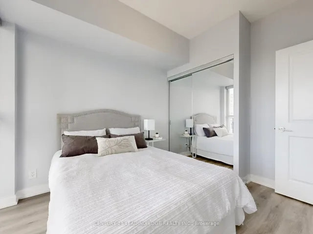 Additional property image - 60 Absolute Ave Unit 3106