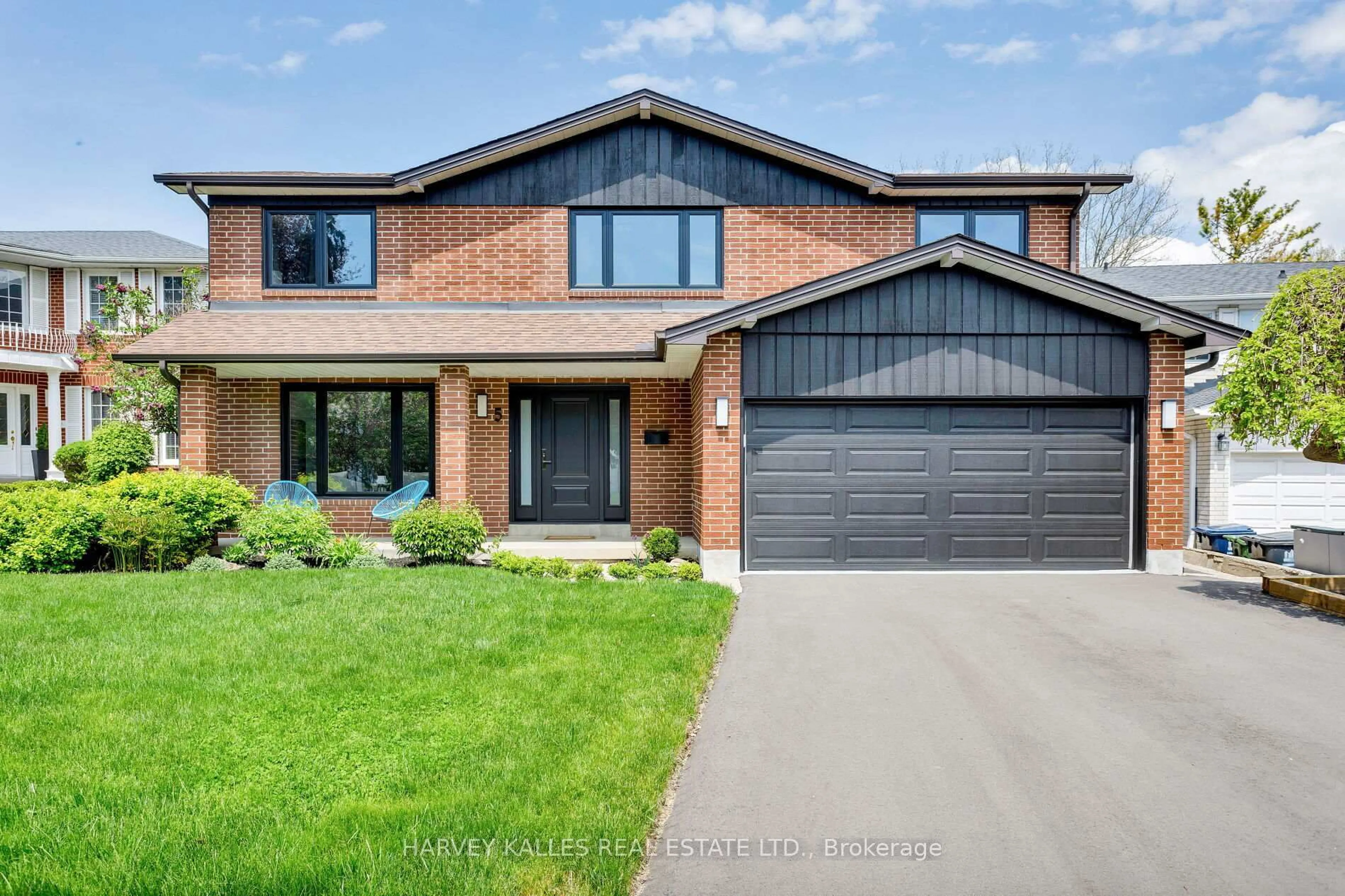 Home with brick exterior material, street for 5 Aderno Crt, Toronto Ontario M9A 4Z9
