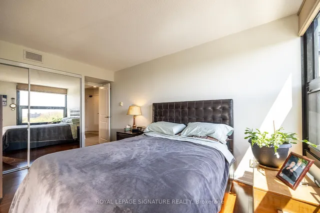 Additional property image - 1300 Bloor St Unit 711