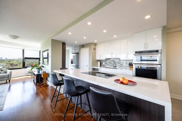 Additional property image - 1300 Bloor St Unit 711