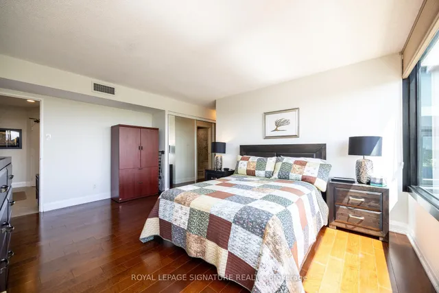 Additional property image - 1300 Bloor St Unit 711