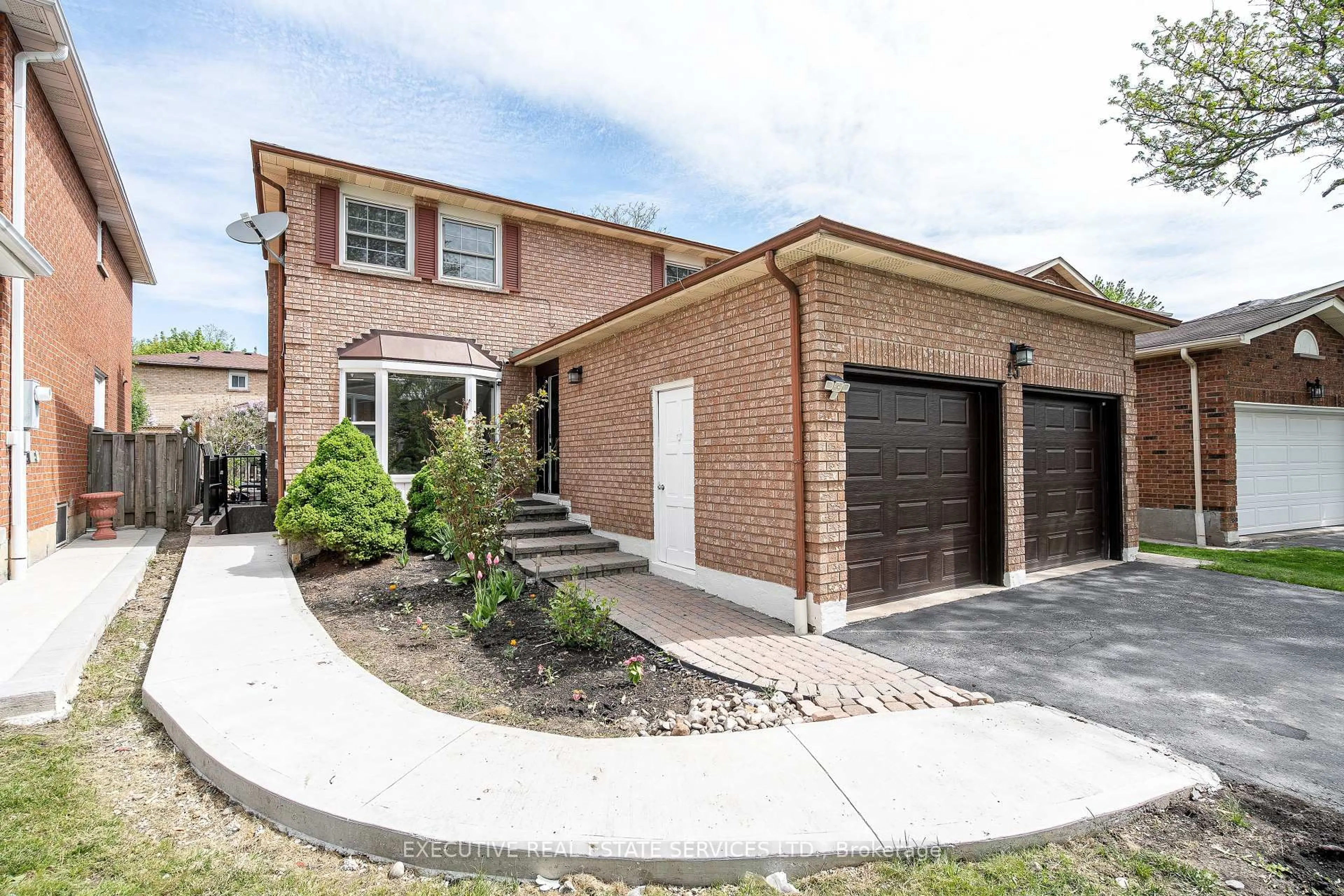 Home with brick exterior material, street for 13 Stillwater Cres, Brampton Ontario L6X 3K6