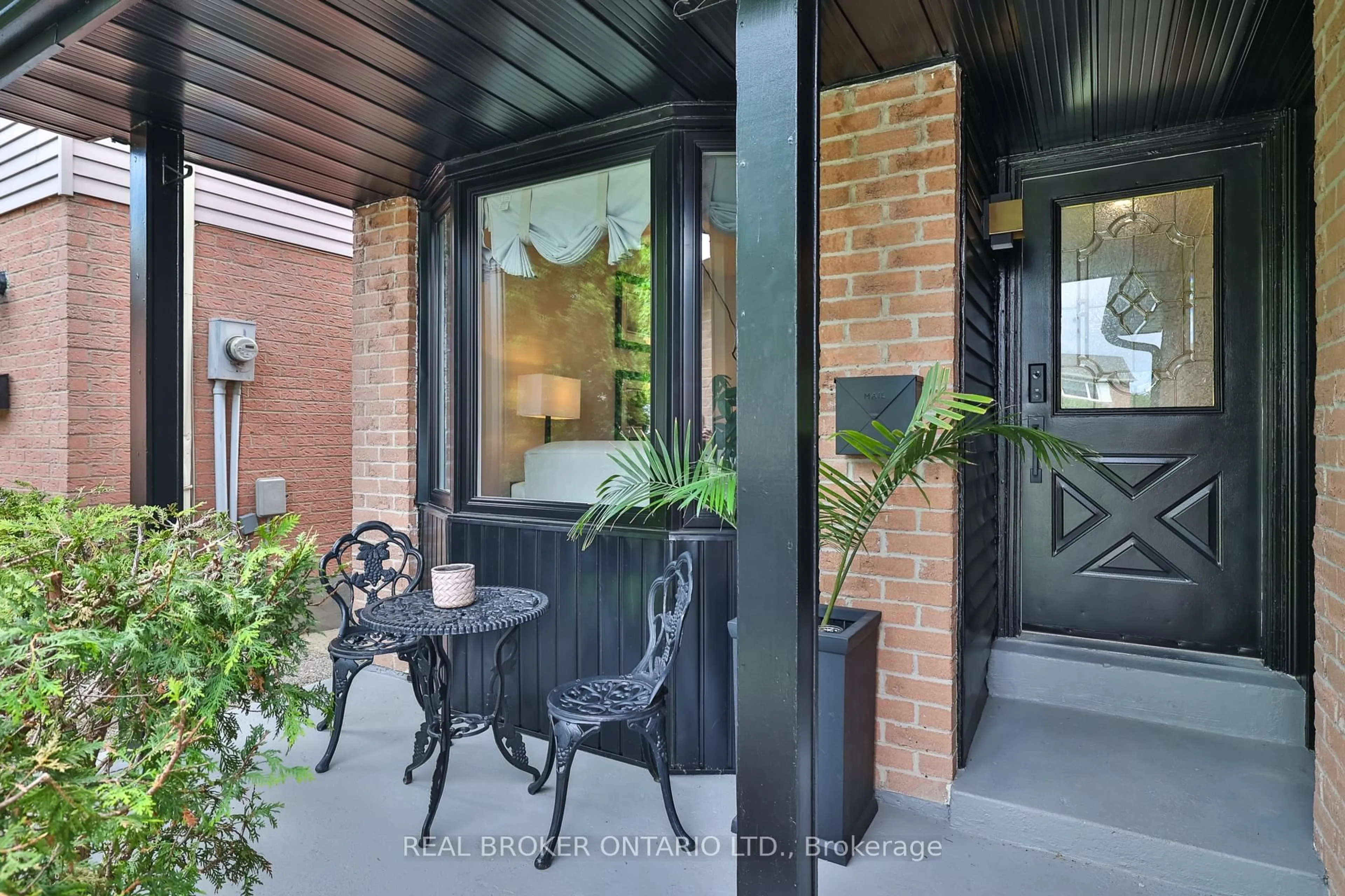 Patio, street for 3116 Keynes Cres, Mississauga Ontario L5N 3A1