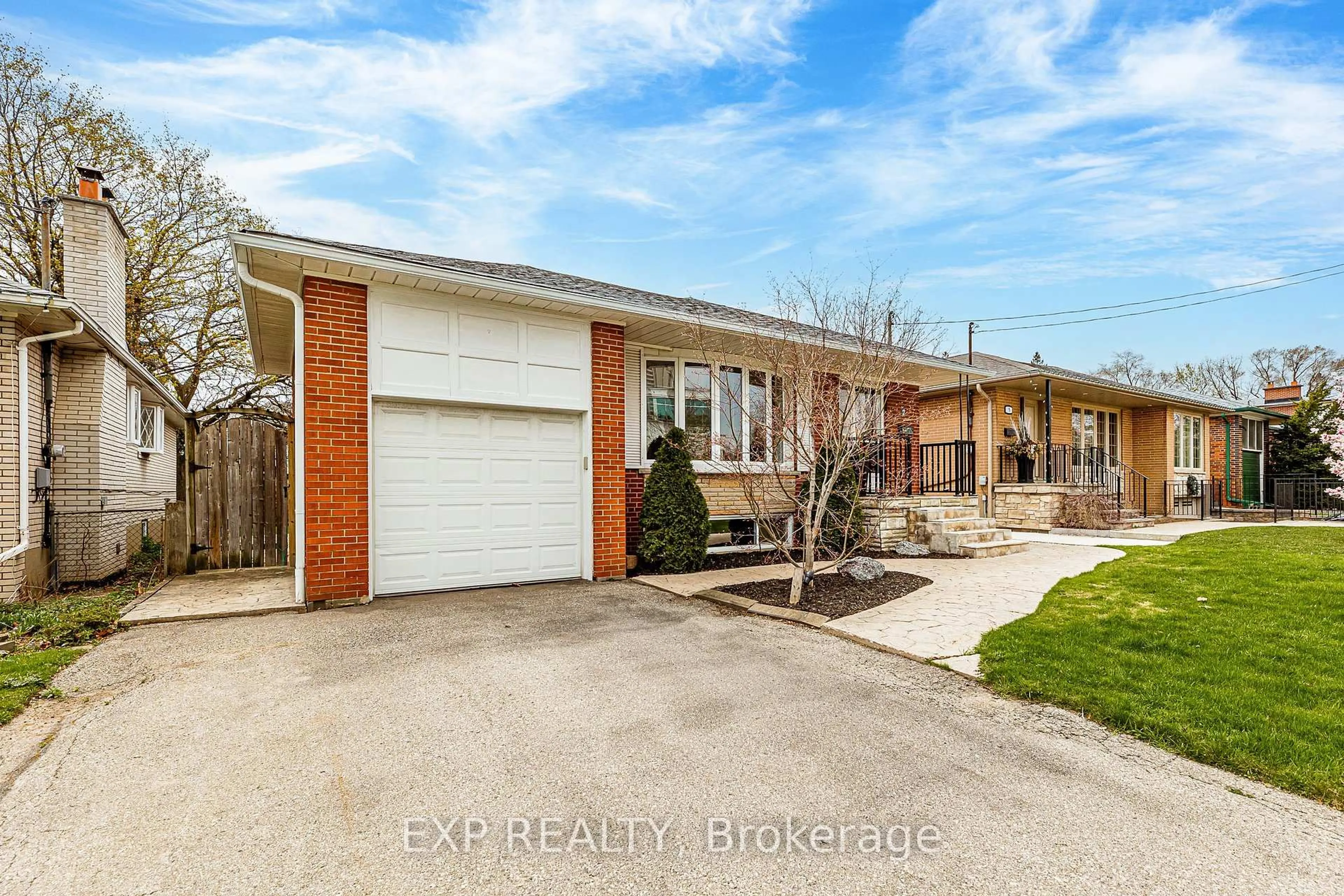Unknown for 7 Northcrest Rd, Toronto Ontario M9R 1P5