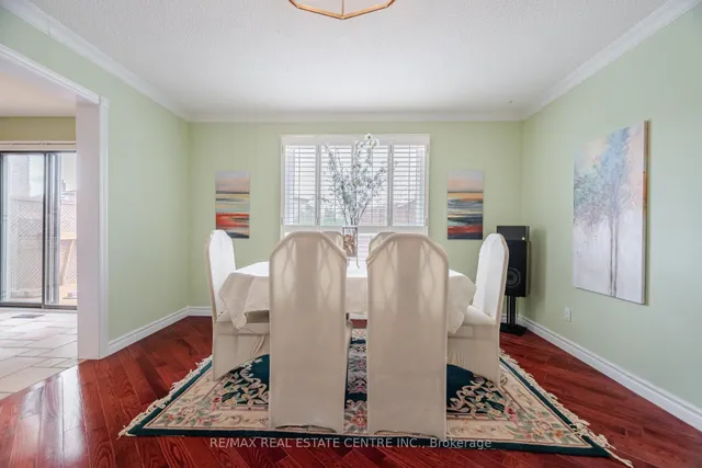 Additional image 40 of 5246 Palomar Cres