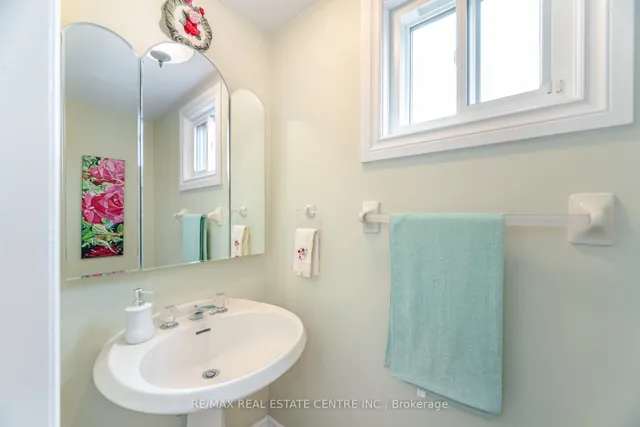Additional image 28 of 5246 Palomar Cres