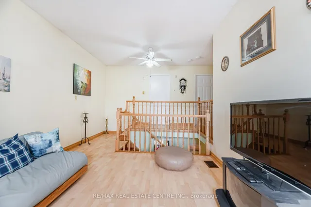 Additional image 24 of 5246 Palomar Cres