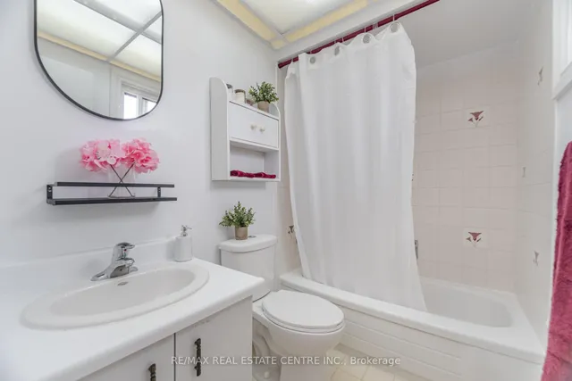 Additional image 16 of 5246 Palomar Cres
