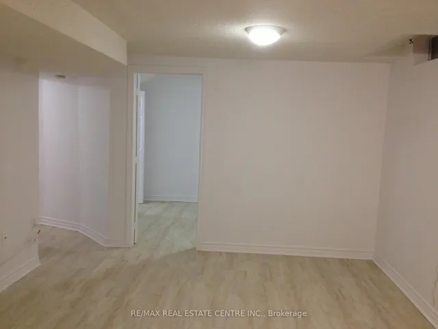 Additional image 9 of 5246 Palomar Cres
