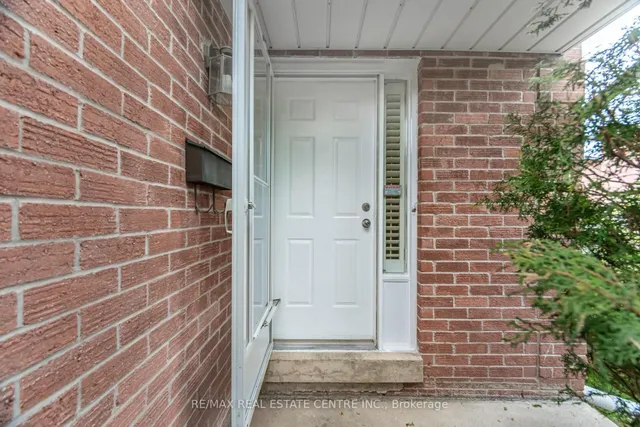 Additional image 46 of 5246 Palomar Cres