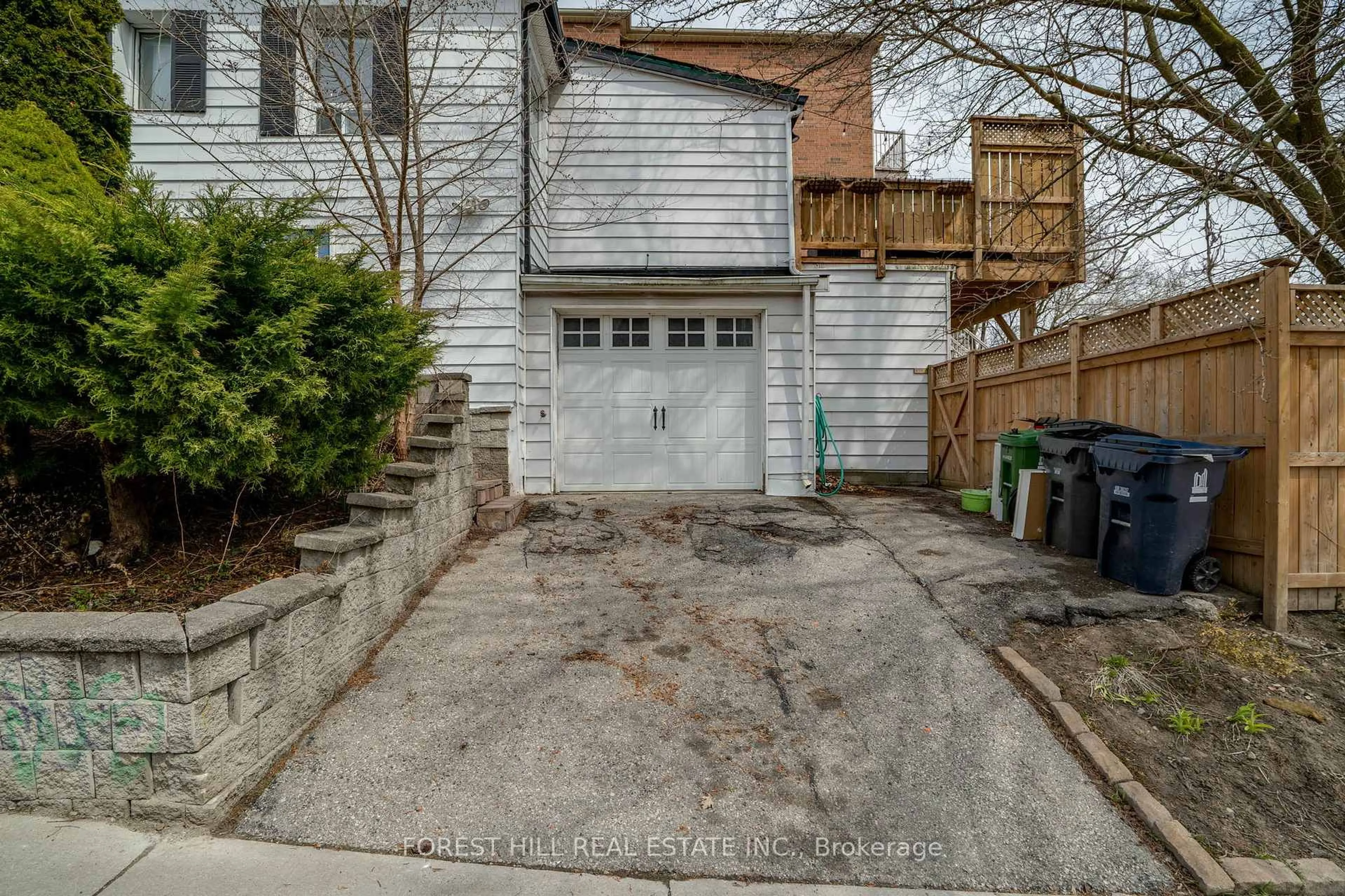 Unknown for 4053 Old Dundas St, Toronto Ontario M6S 2R5