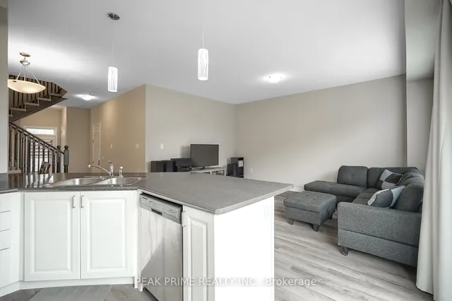 Additional property image - 975 Whitlock Ave Unit 90