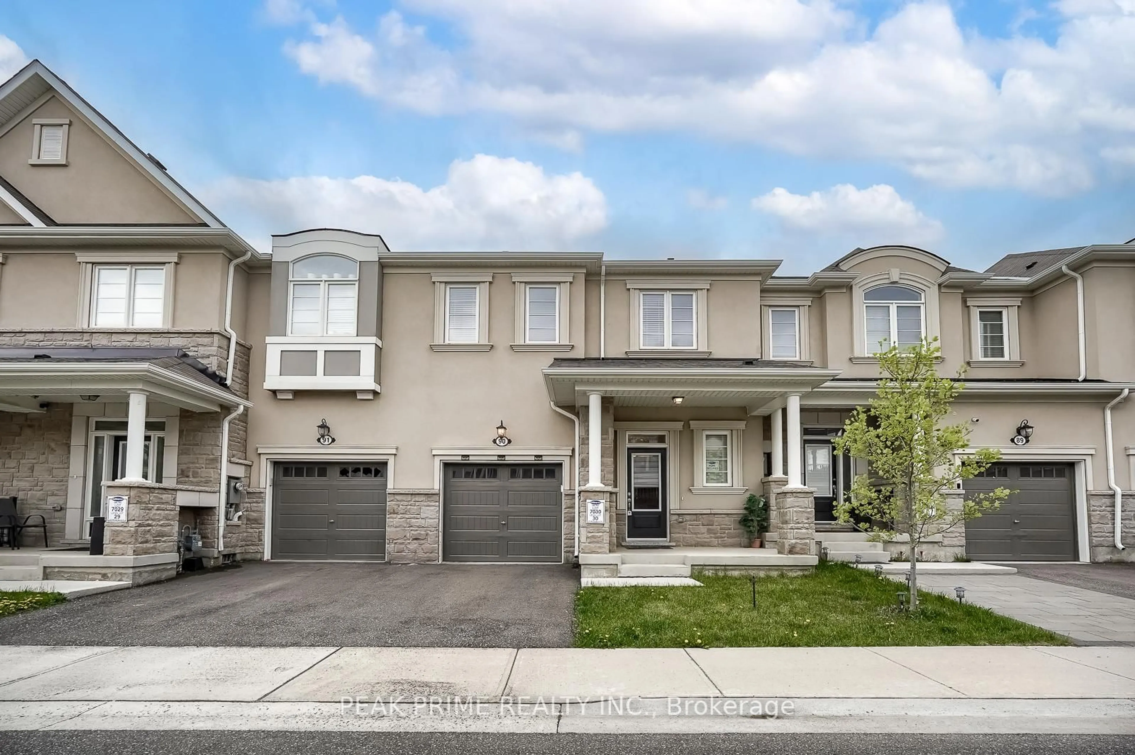 Unknown for 975 Whitlock Ave #90, Milton Ontario L9E 1S9