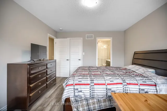 Additional property image - 975 Whitlock Ave Unit 90
