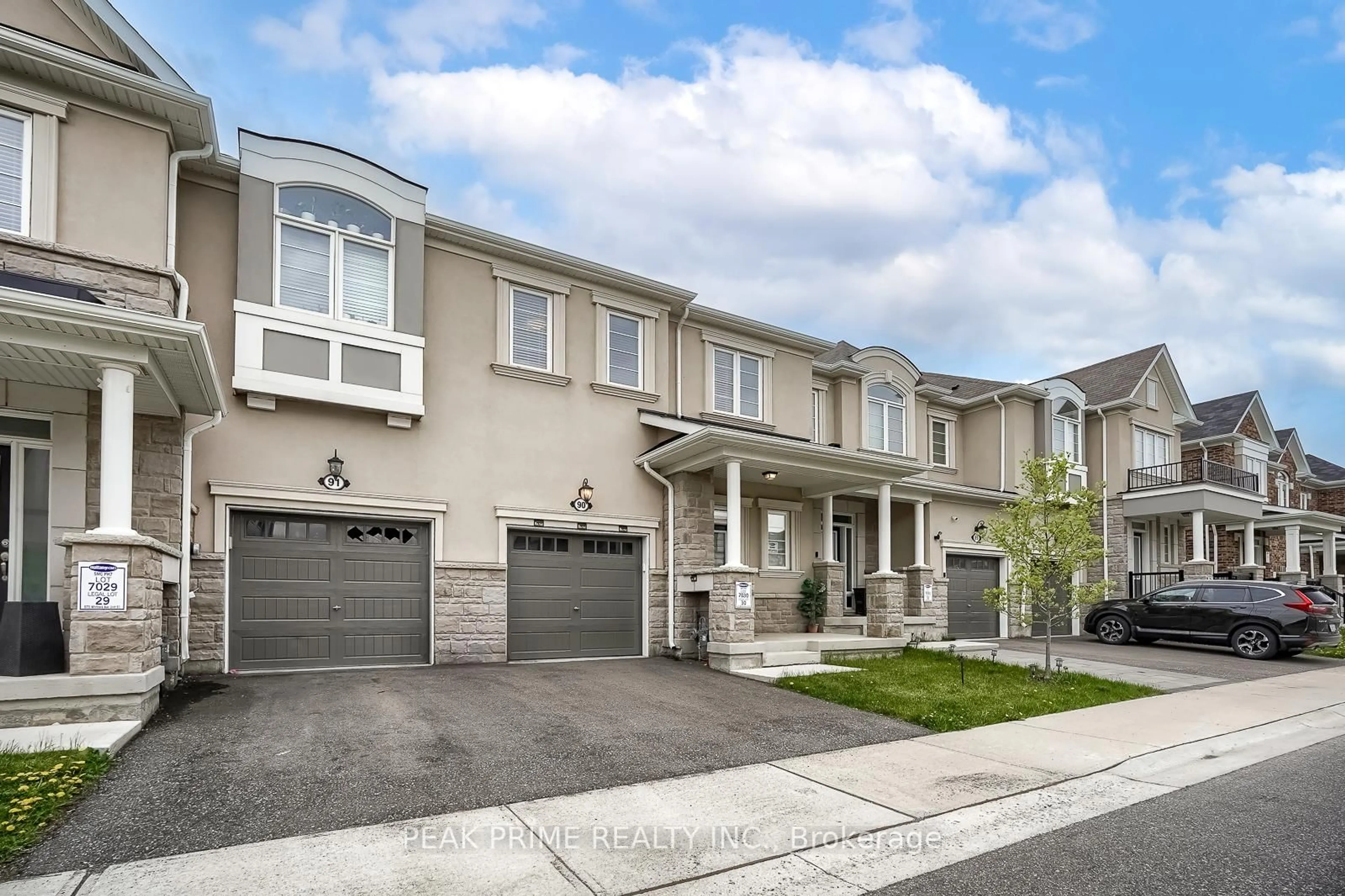 Unknown for 975 Whitlock Ave #90, Milton Ontario L9E 1S9