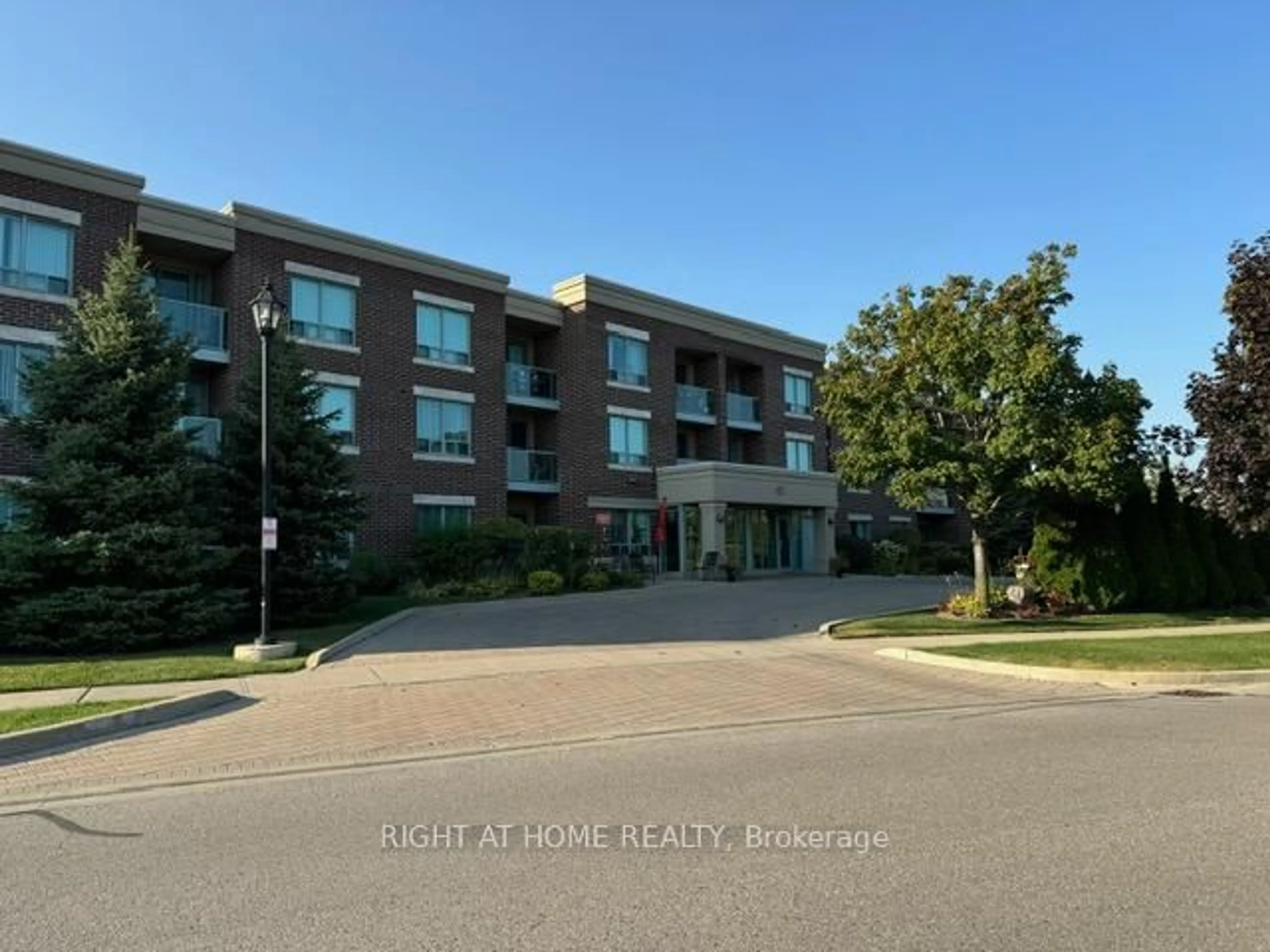 A pic from outside/outdoor area/front of a property/back of a property/a pic from drone, building for 65 Via Rosedale N/A #317, Brampton Ontario L6R 3N8