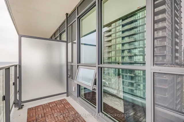 Additional image 9 of 2212 Lake Shore Blvd Unit 2710