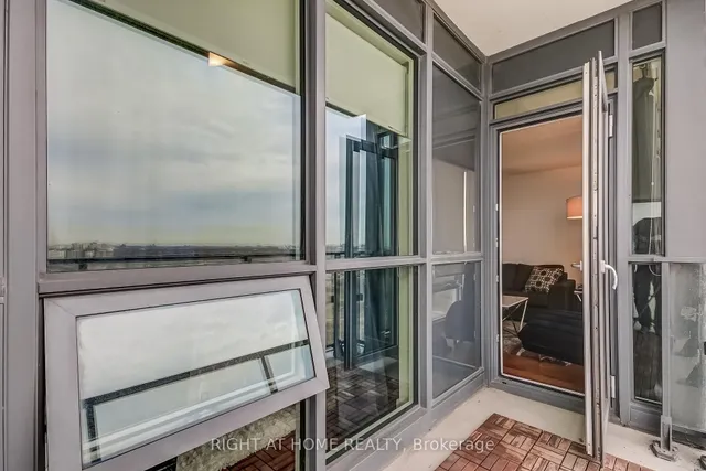 Additional image 8 of 2212 Lake Shore Blvd Unit 2710