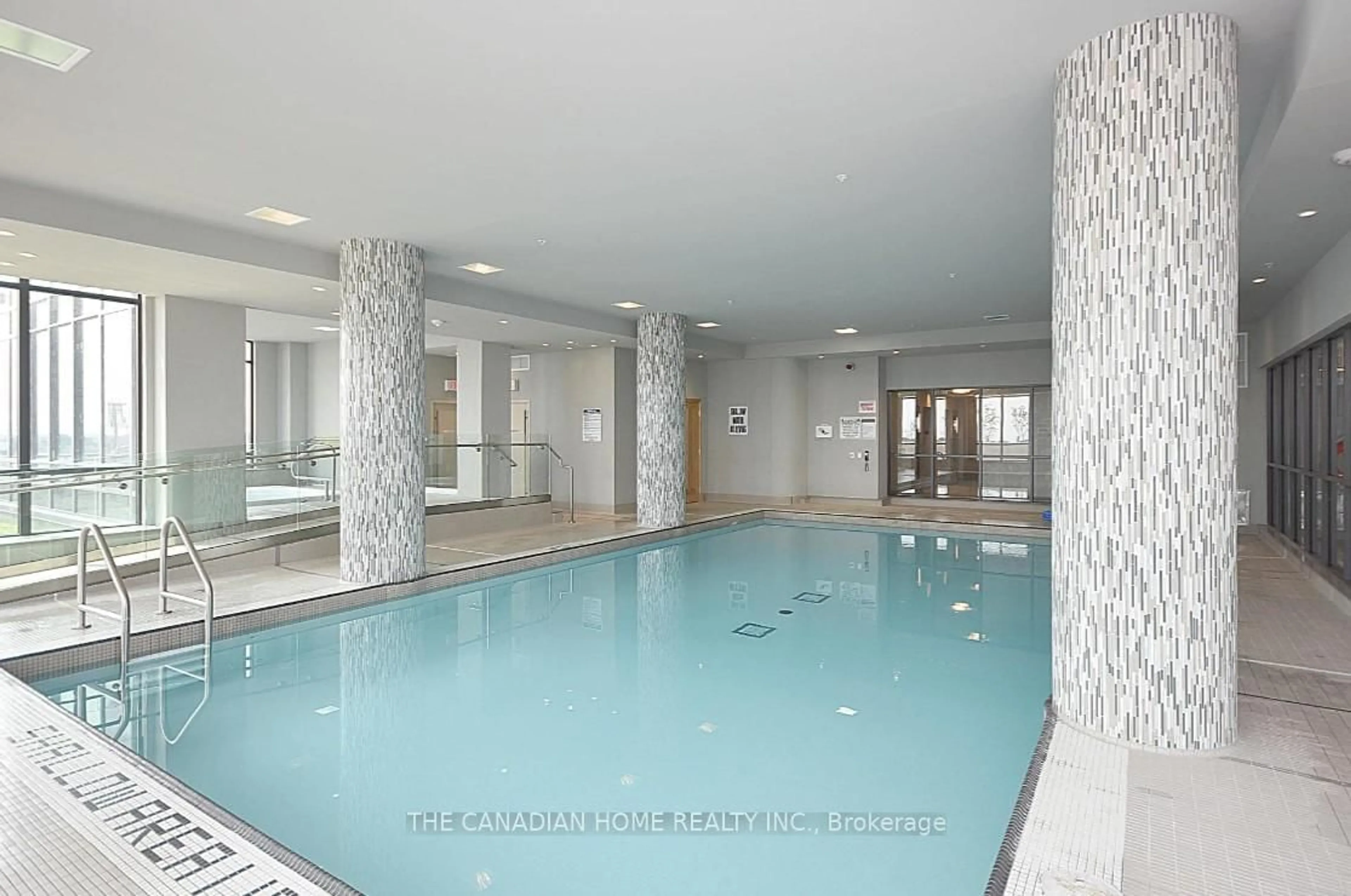 Pool for 3975 GRAND PARK Dr #2810, Mississauga Ontario L5B 0K4