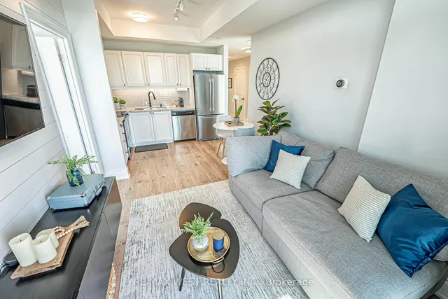 Additional property image - 2522 Keele St Unit 223