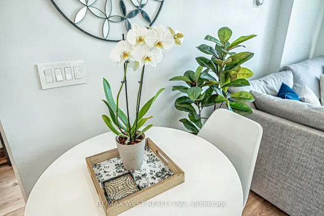 Additional property image - 2522 Keele St Unit 223