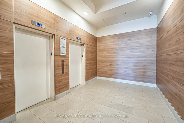 Additional property image - 2522 Keele St Unit 223