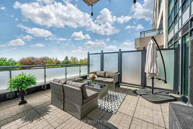 Additional property image - 2522 Keele St Unit 223