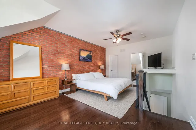 Additional property image - 245 Van Dusen Blvd Unit 8