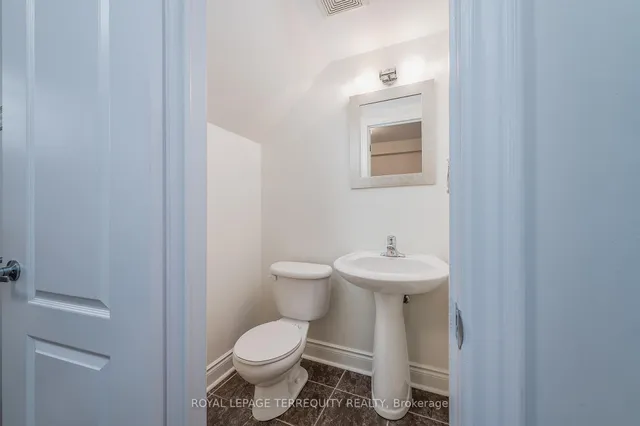 Additional property image - 245 Van Dusen Blvd Unit 8