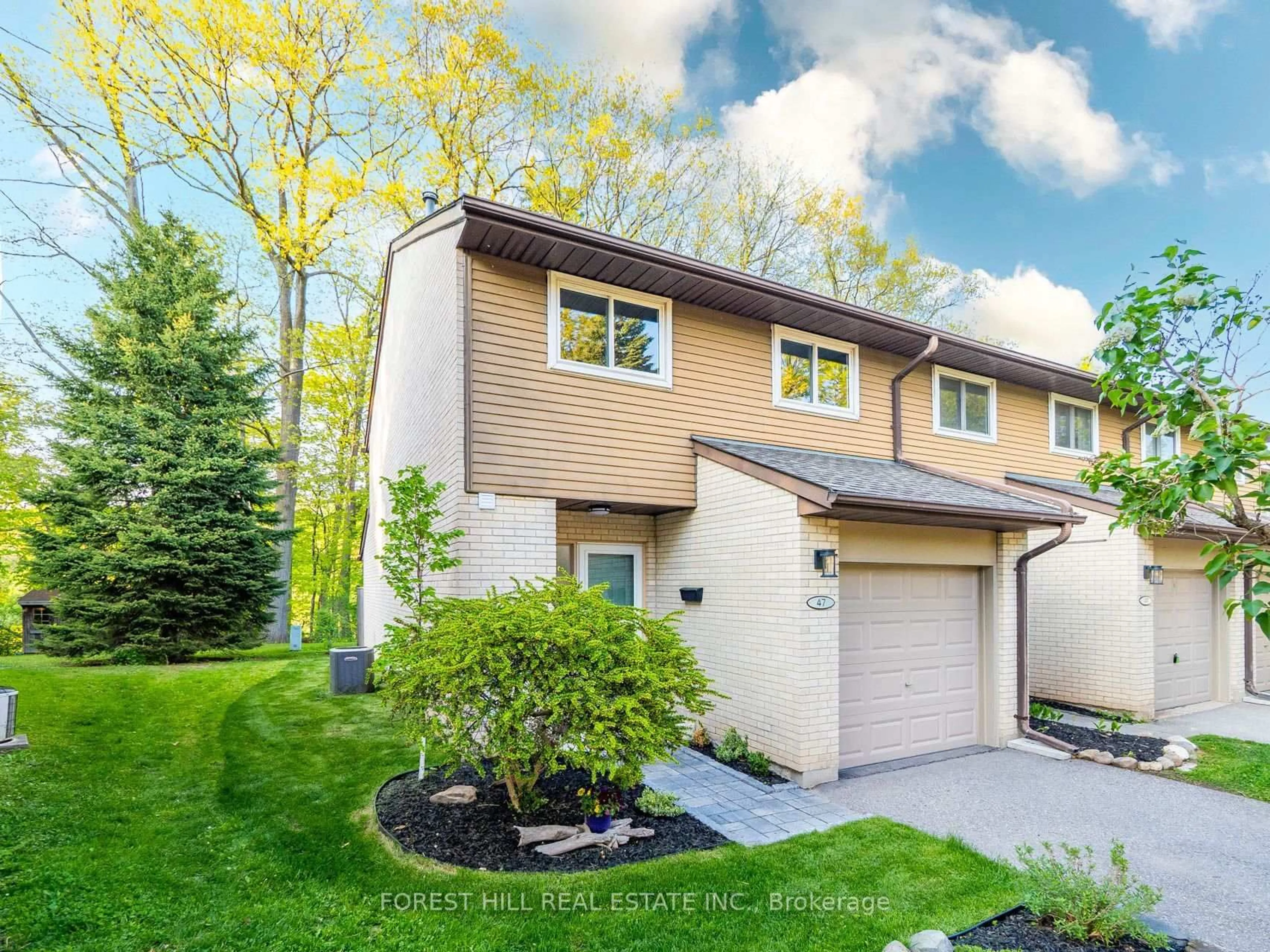 Unknown for 47 Lynden Circ, Halton Hills Ontario L7G 4Y7