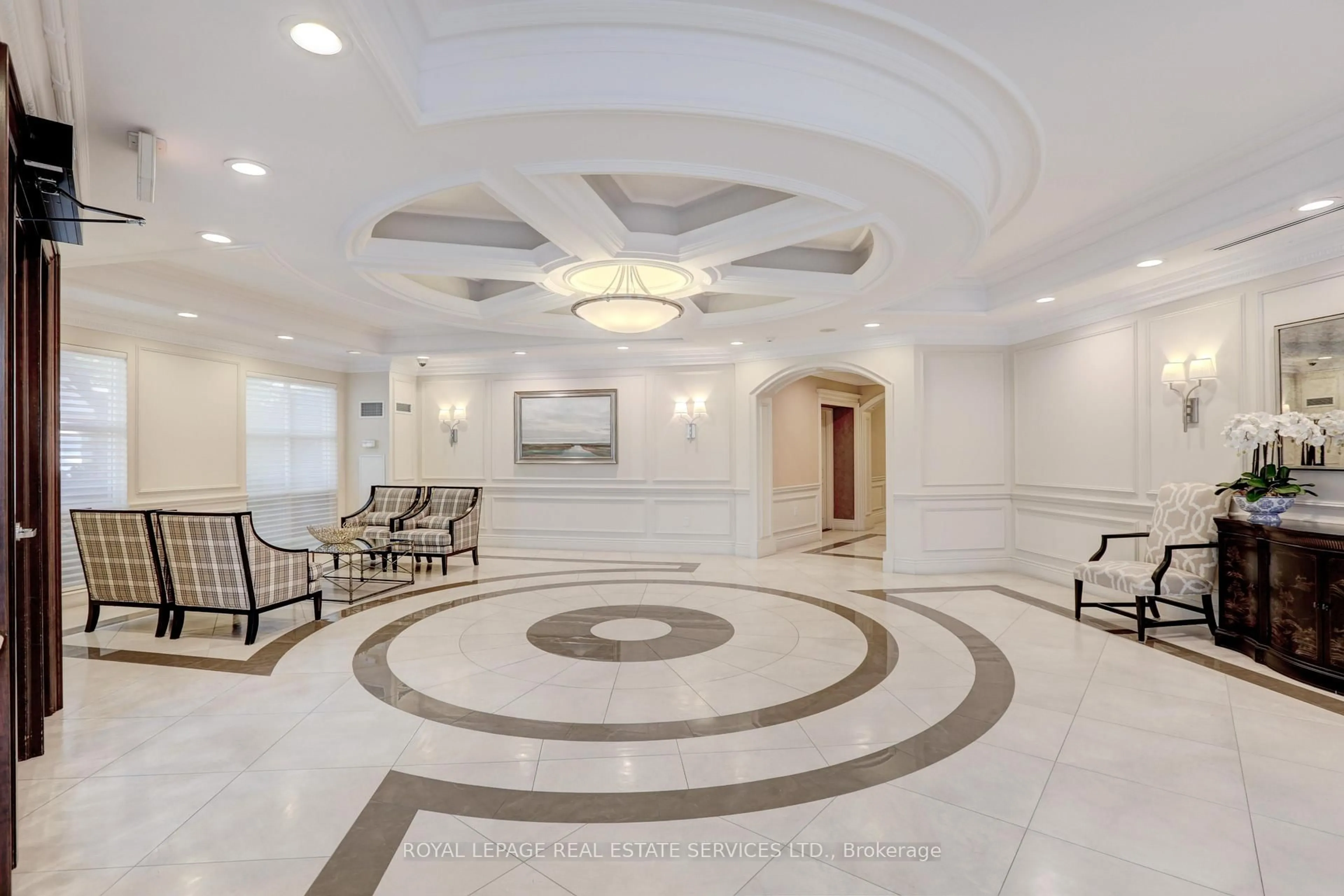 Lobby for 3085 Bloor St #303, Toronto Ontario M8X 1C8