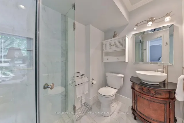Additional property image - 1250 Marlborough Crt Unit 27