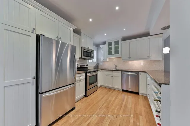 Additional property image - 1250 Marlborough Crt Unit 27