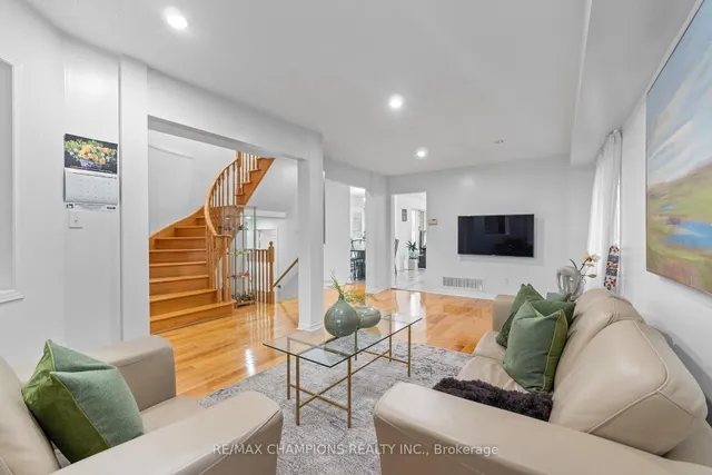 Additional property image - 30 Larkspur Rd