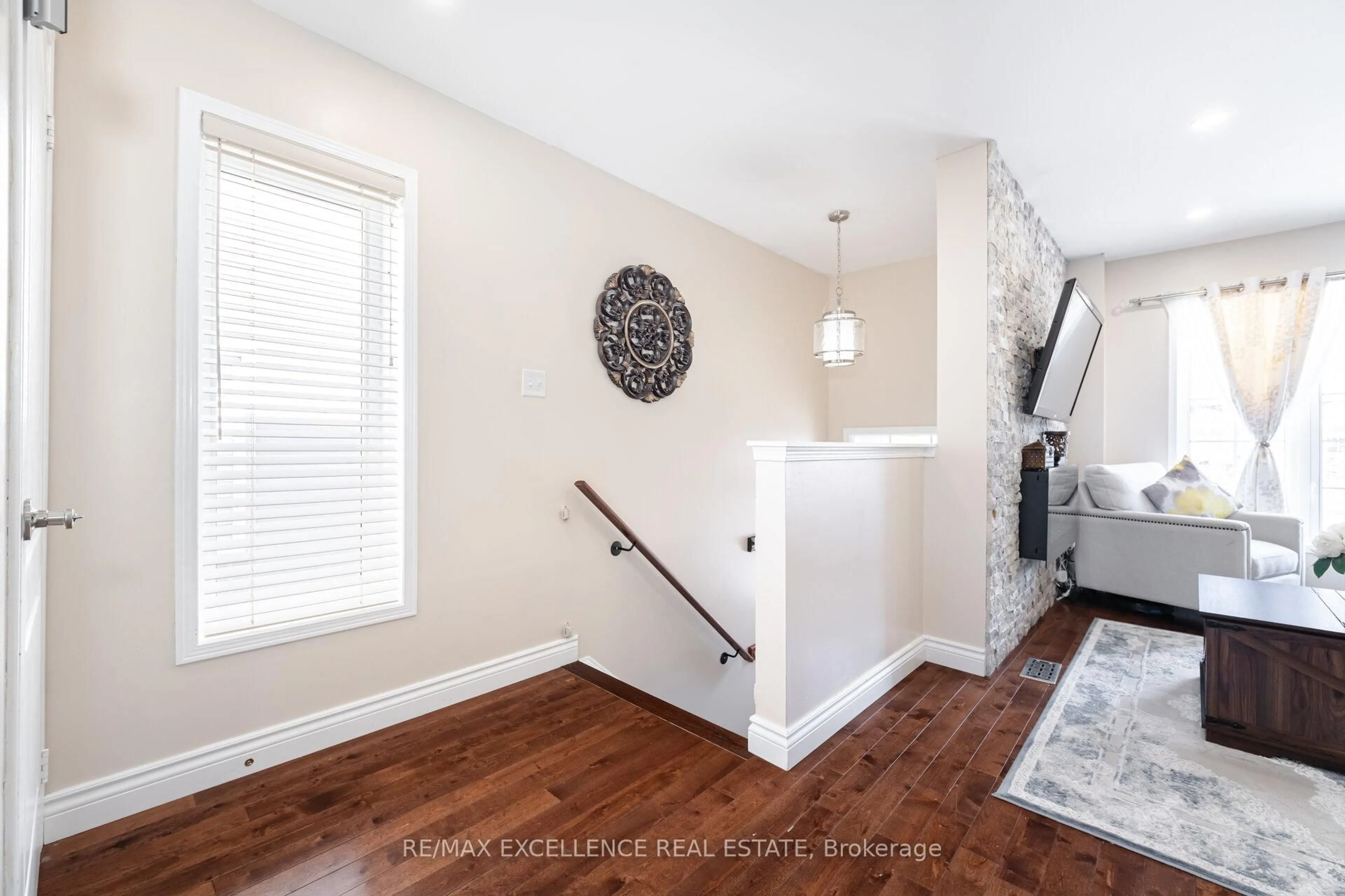 Indoor entryway for 4950 Albina Way #148, Mississauga Ontario L4Z 4J6