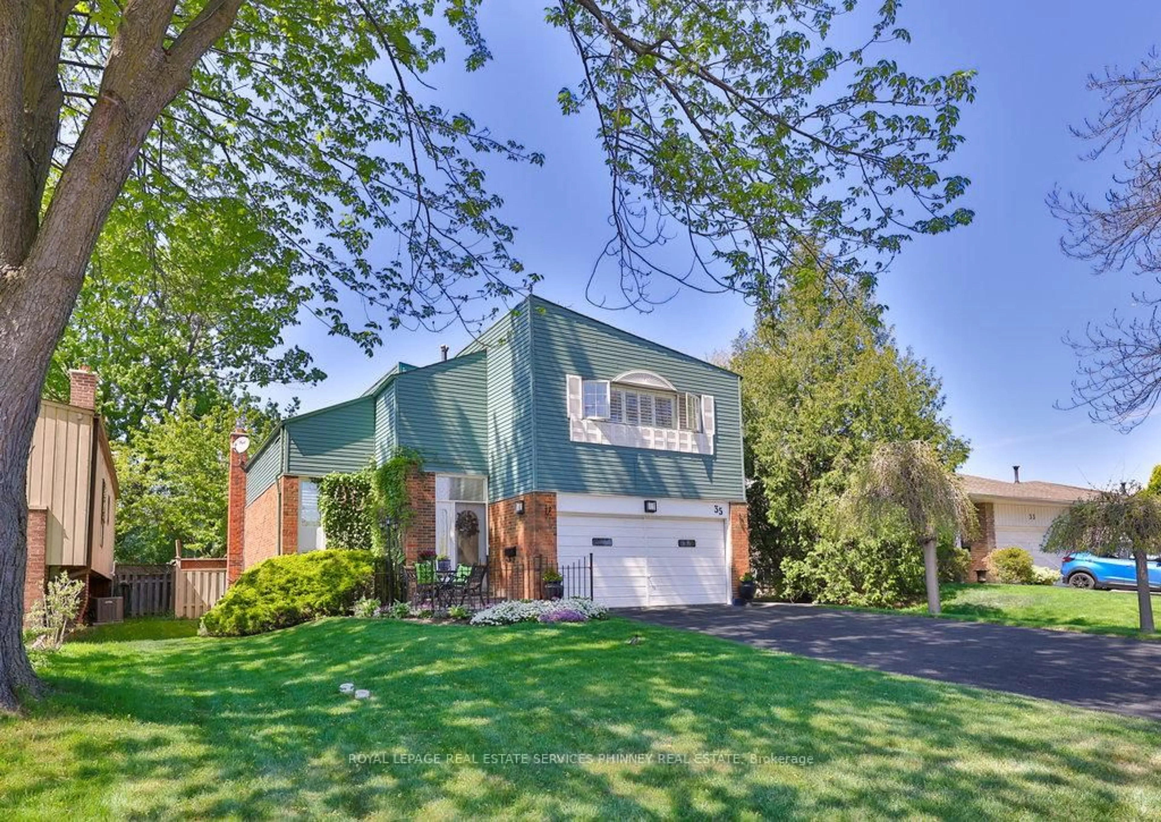 Unknown for 35 Bowshelm Crt, Mississauga Ontario L5N 1K2